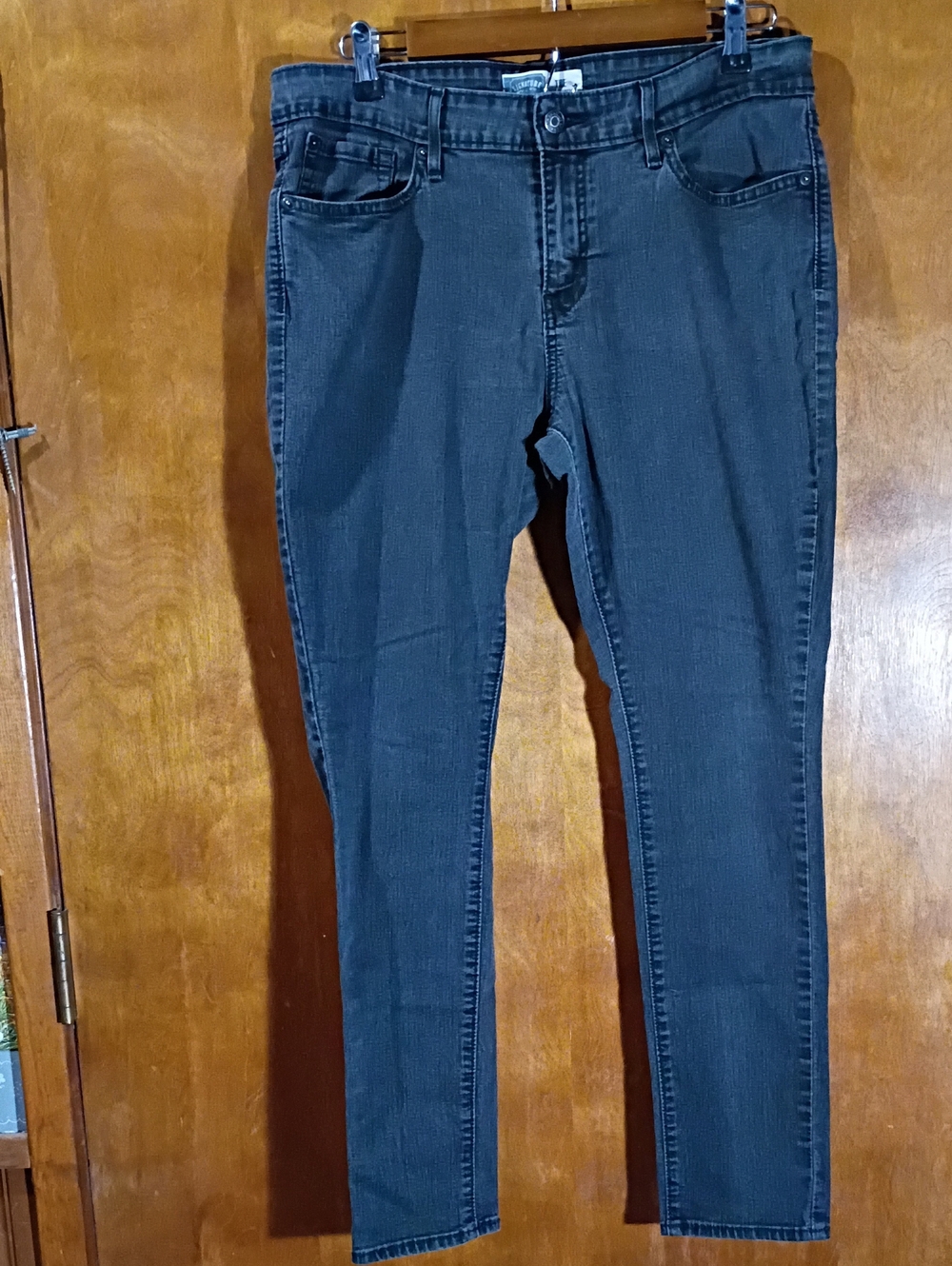 14 M Signature by Levi Strauss The Skinny Jean in Dark Gray Western Denim